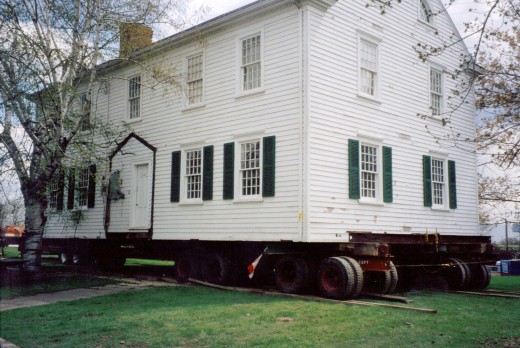 Brant House being moved 400 feet to the east