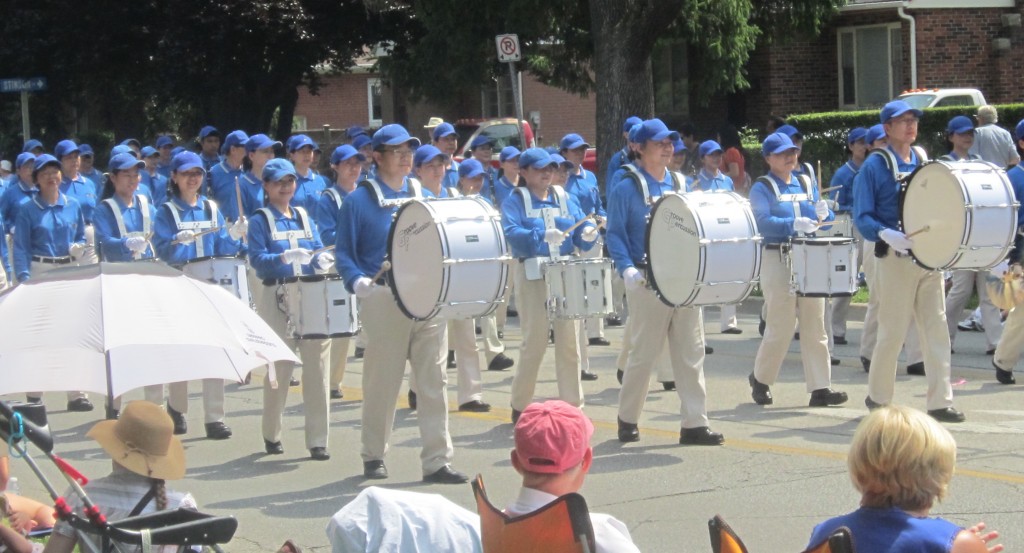 SOM 2012 Blue in ball caps