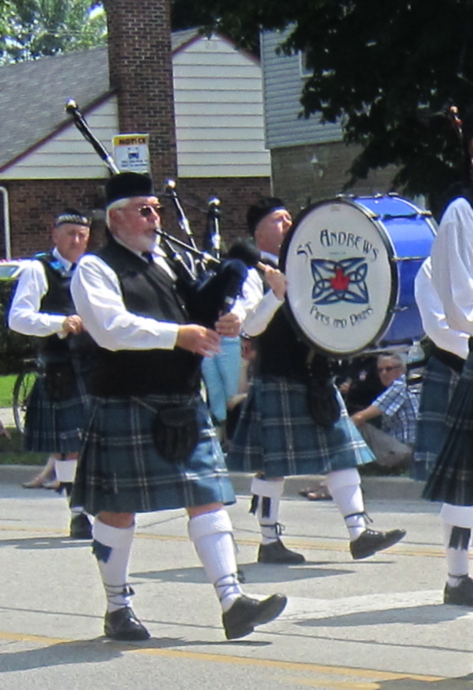 SOM 2012 St. andrews piper