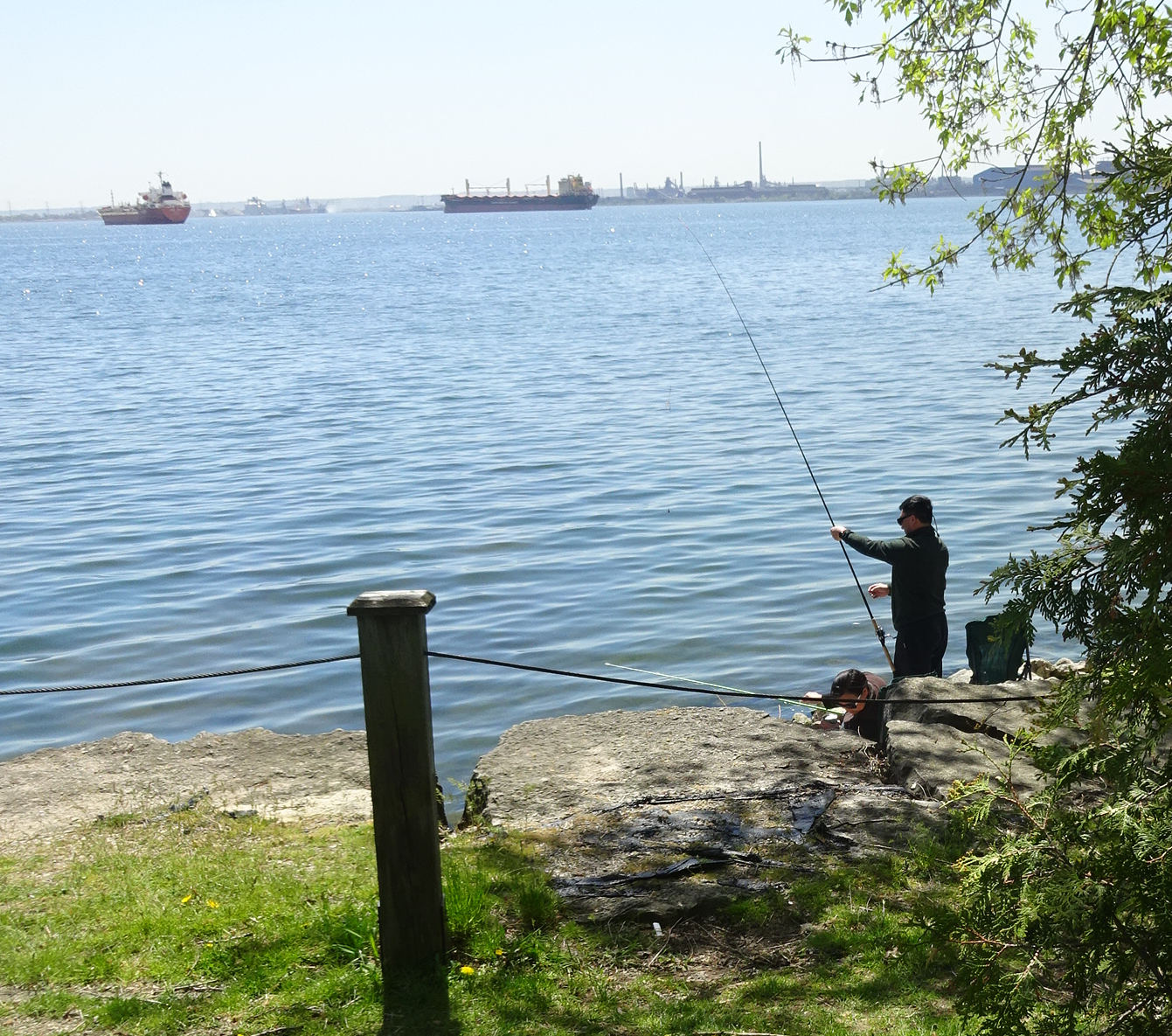 Ships and fishing