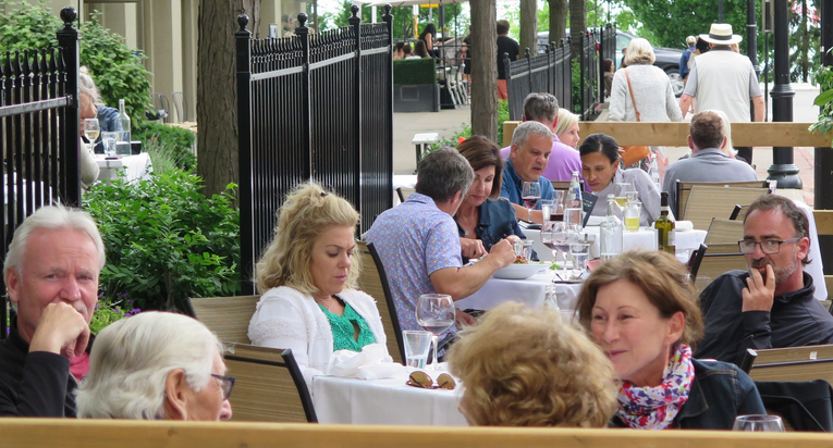patio- lakeshore rd