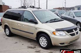 Dodge Caravan 2005 beige