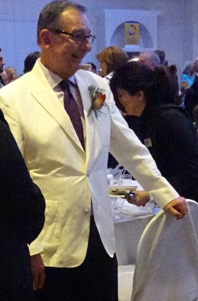 Dwight Ryan  - white sports coat