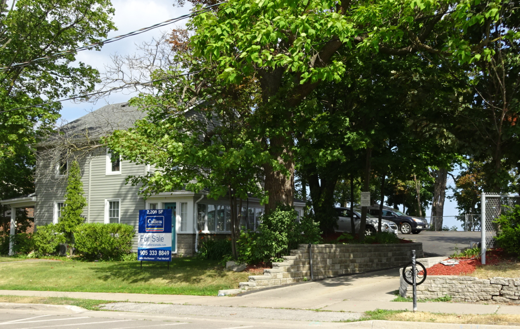 East of Emmas - For sale