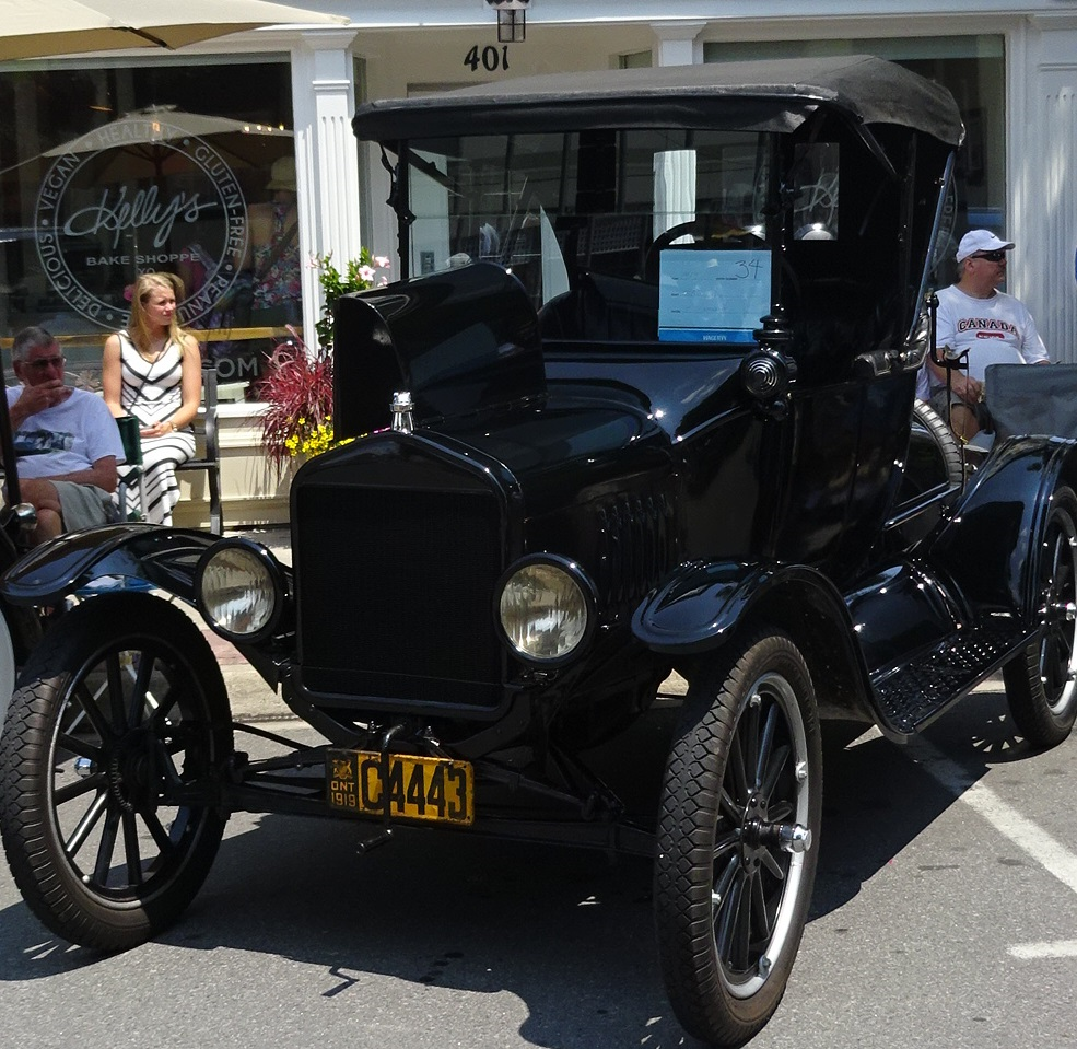 Ford - early one colour black