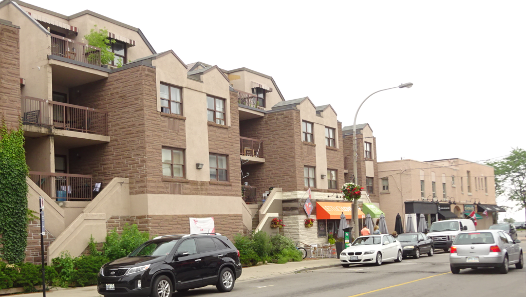 John Bottom at Lkesho east side - residential