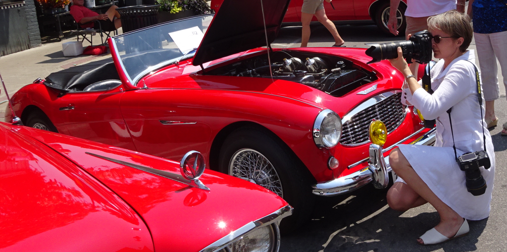 Love at first sight - red cars