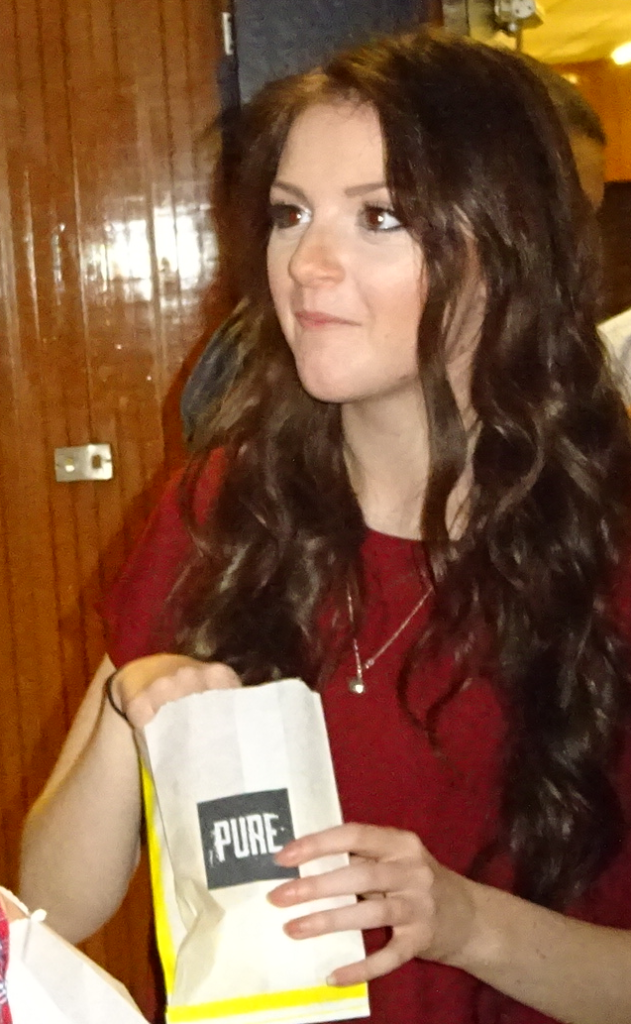 pure-actress-lives-aldershot