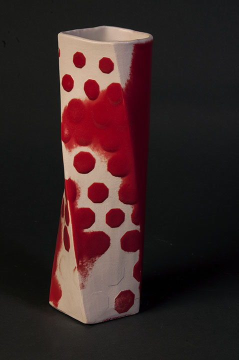 Rivera vase Red-dot1