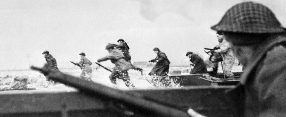 Running ashore fron landing craft