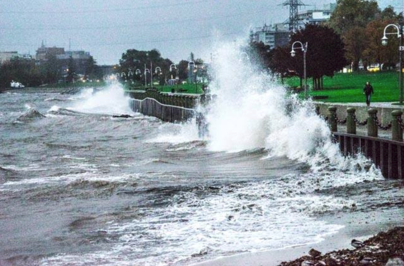 Storm waves Flemming #3